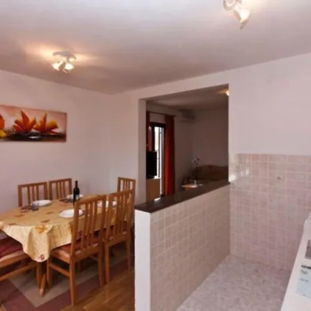 Διαμέρισμα Vrancic By Interhome *