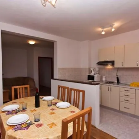 Διαμέρισμα Vrancic By Interhome