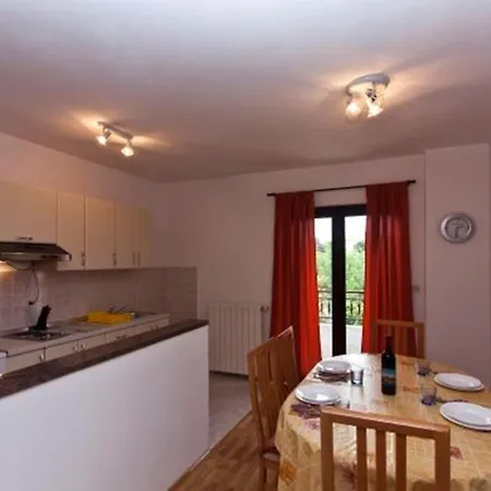 Vrancic By Interhome Ρόβινι