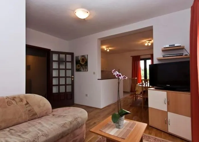 Vrancic By Interhome * Ρόβινι