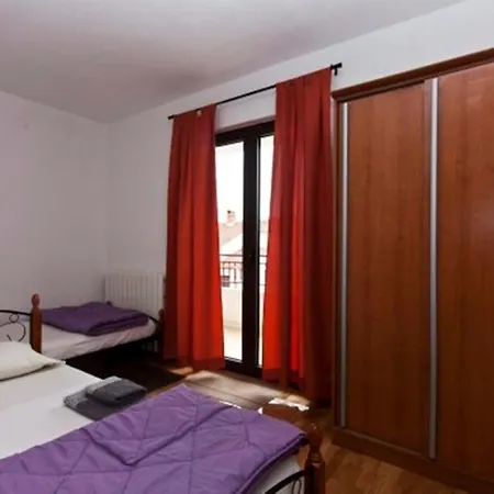 Vrancic By Interhome Daire